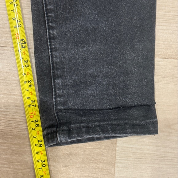 Balmain Paris Size 30 Men’s black 4 pocket biker style jeans - Picture 8 of 9